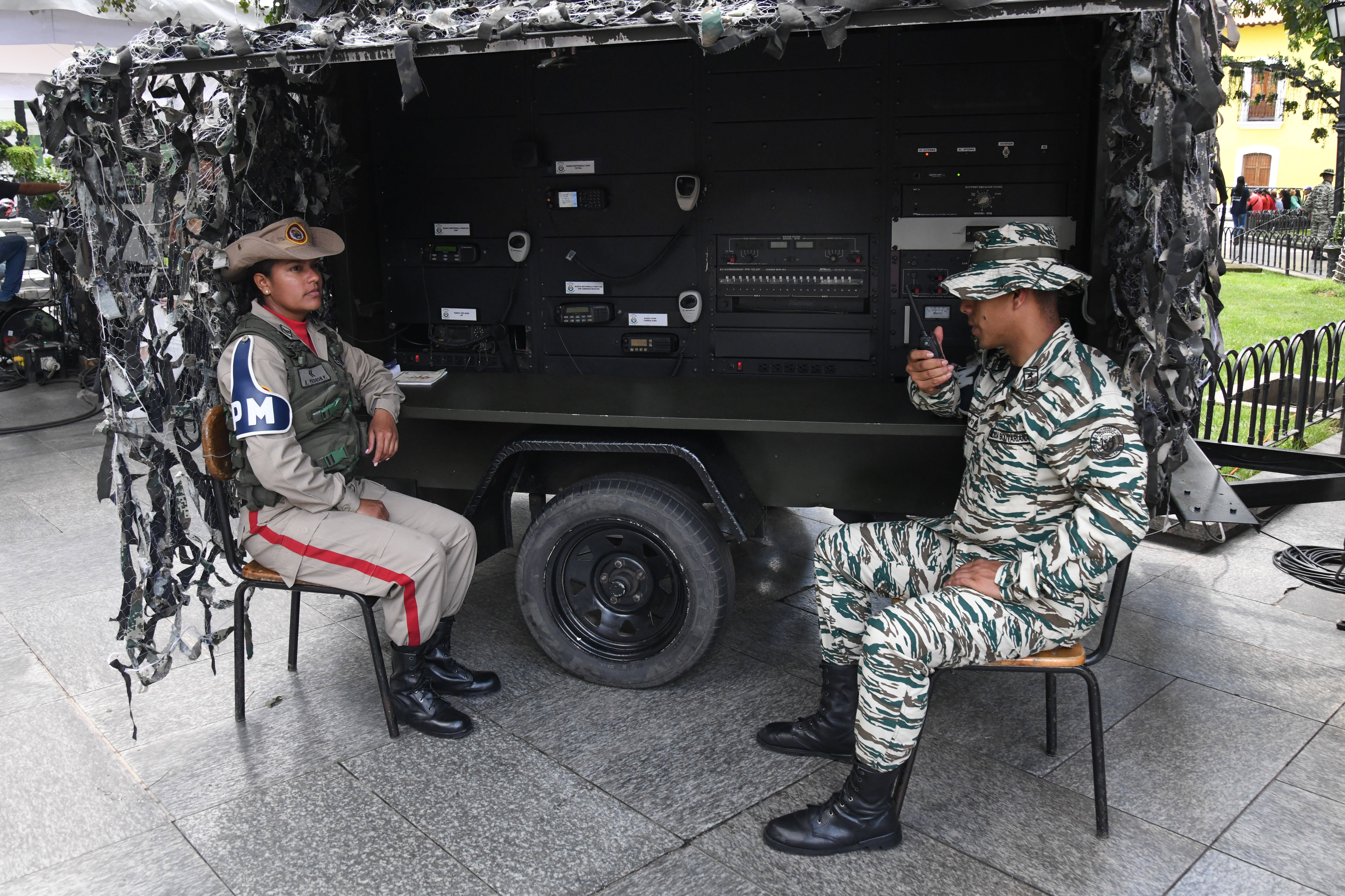 委内瑞拉队面对挑战，顽强斗争的简单介绍